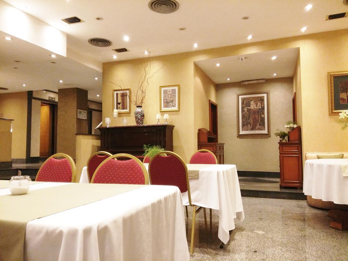 Hotel Irun Buenos Aires Eksteriør bilde